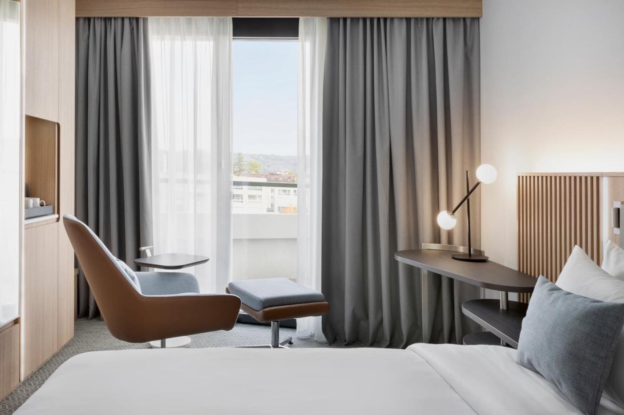 Courtyard By Marriott Biel Bienne 호텔 외부 사진