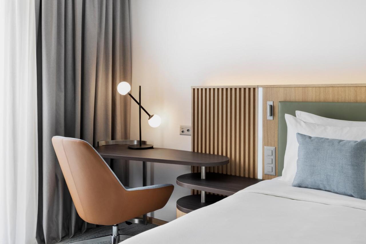 Courtyard By Marriott Biel Bienne 호텔 외부 사진