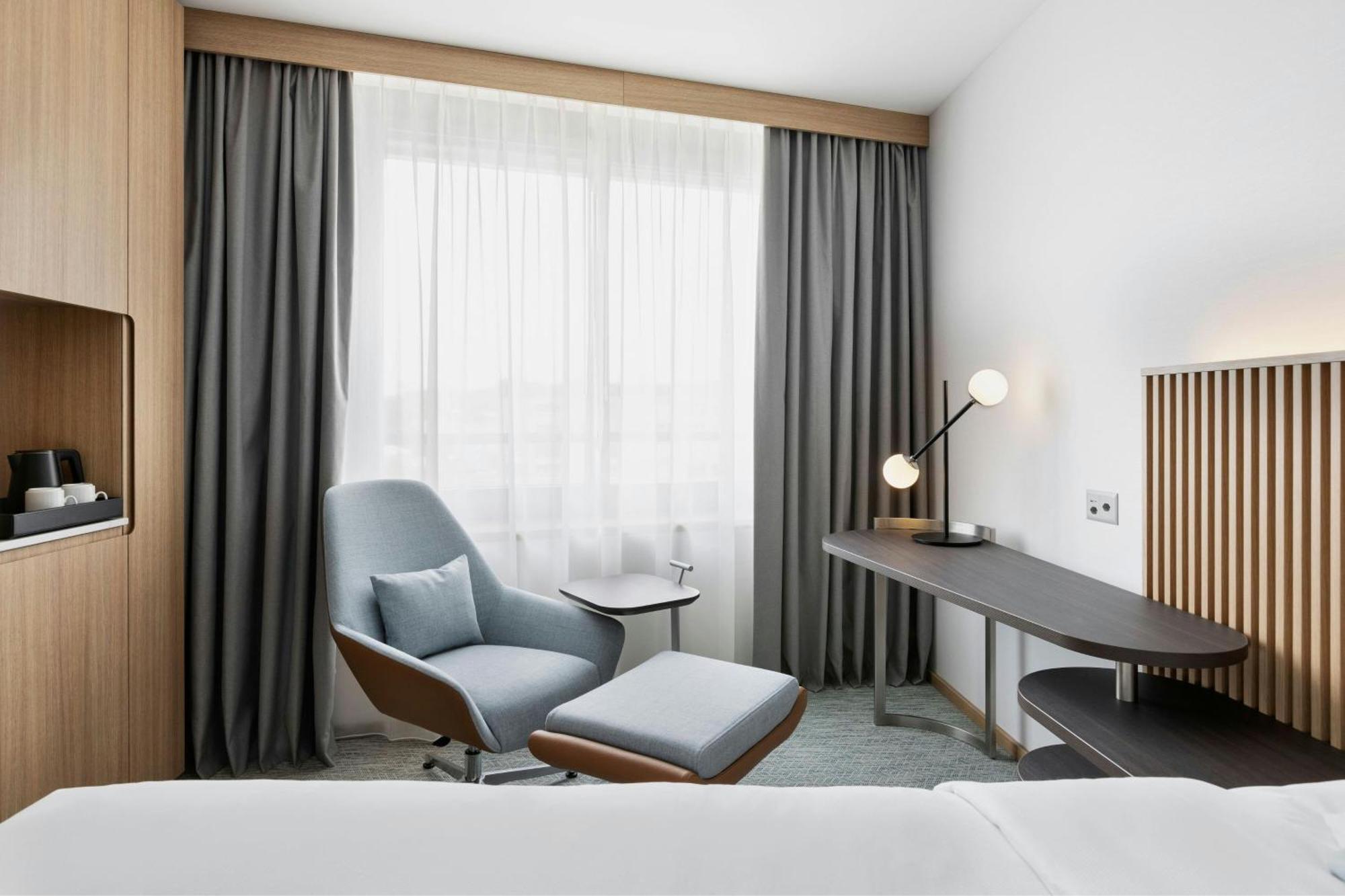 Courtyard By Marriott Biel Bienne 호텔 외부 사진
