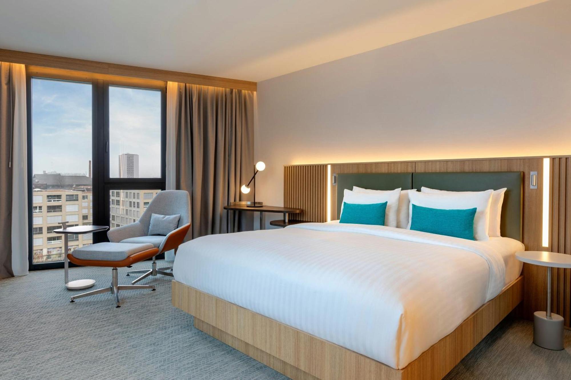 Courtyard By Marriott Biel Bienne 호텔 외부 사진